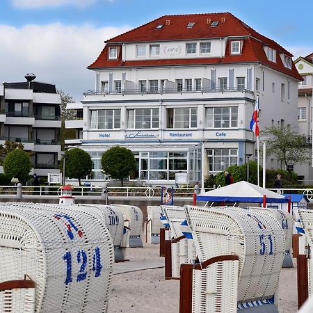 Hotel Strandschloesschen Любек Екстериор снимка