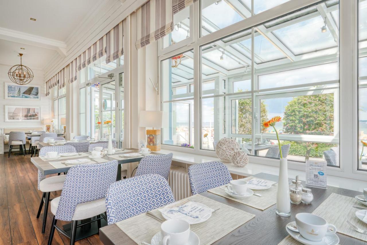 Hotel Strandschloesschen Любек Екстериор снимка